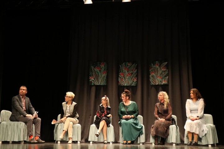 ''Viesistaba'' 2025.gada teātru skatē Gulbenē